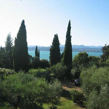 Paradiso Σιρμιόνε