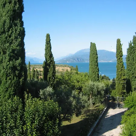 Paradiso Σιρμιόνε